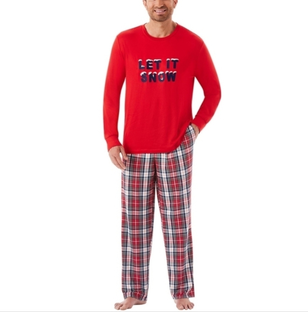 Member's Mark Christmas Men 2-Piece Pajama Set. Let It Snow Print. Size XL. New.